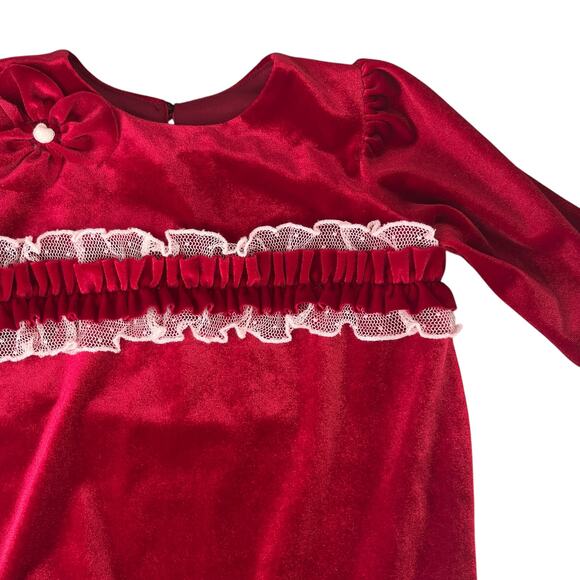 Lot of 2 Isobella & Chloe Red Velvet Ruffle Rompers 12 Months - Picture 12 of 16
